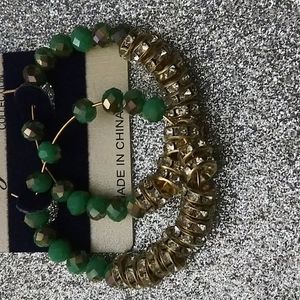 ACCESSORIES/HOOP EARRINGS